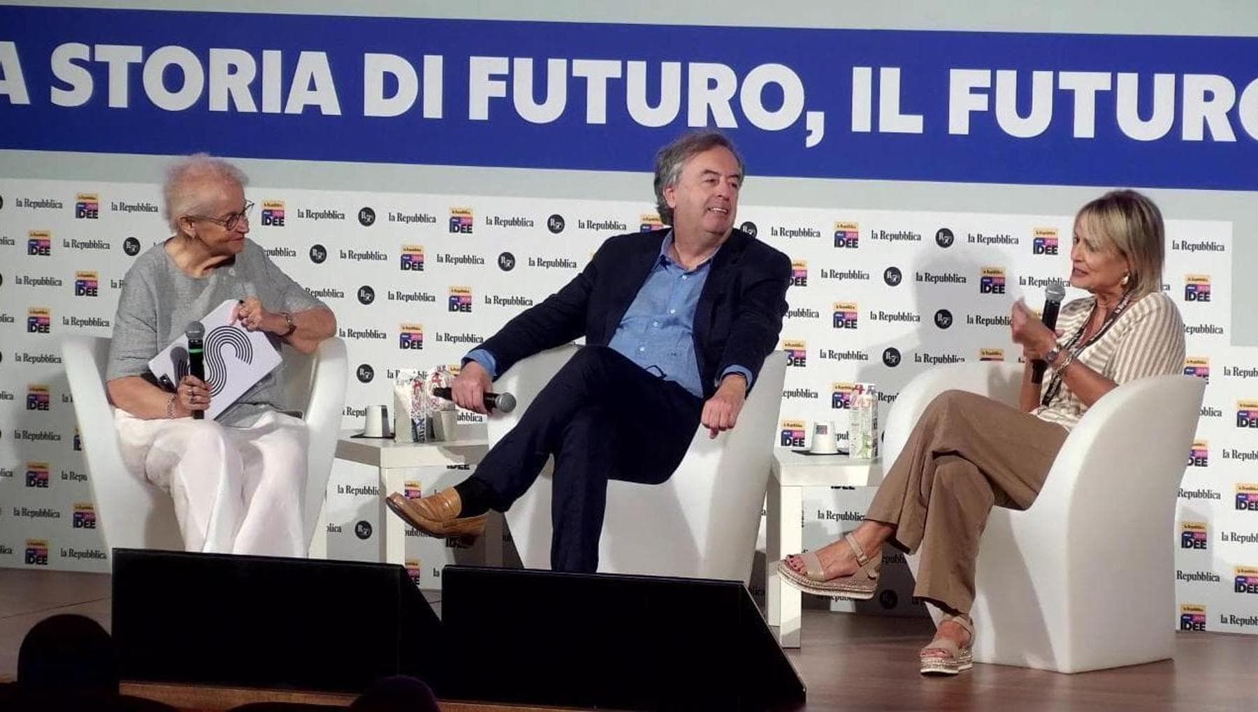 Antonella Viola ve Roberto Burioni: "Hastanın Umudunu Elinden Alırsanız, İyileşme İsteğini de Alırsınız"