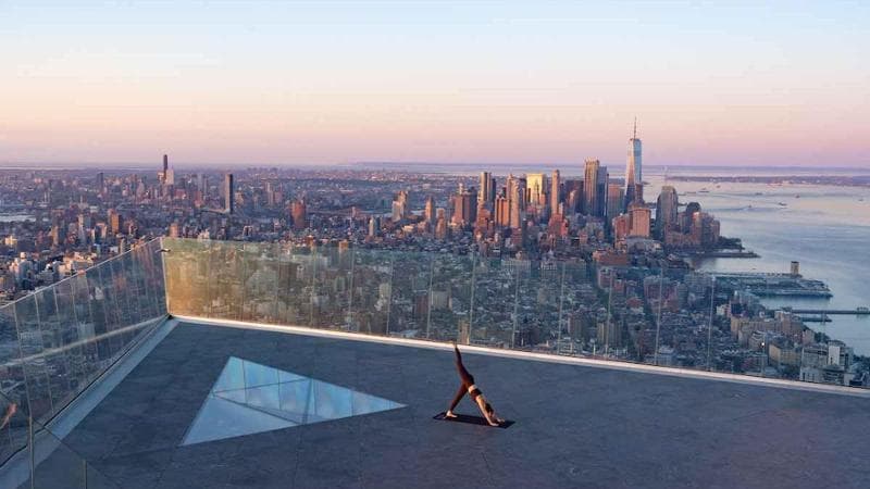 Yoga sui tetti di Ny