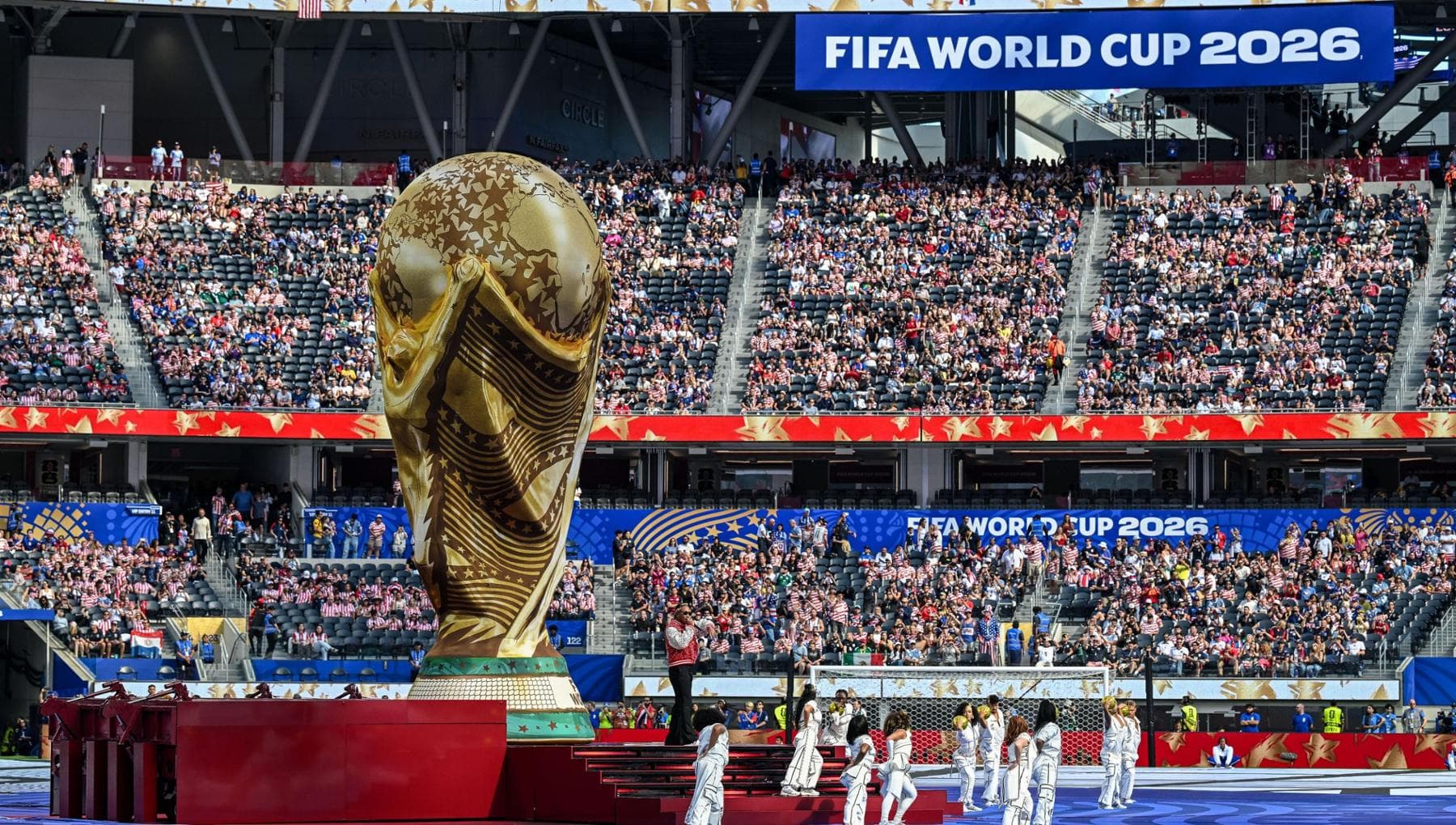 Ballando con le stelle: quattro gol degli Usa, un esordio da film