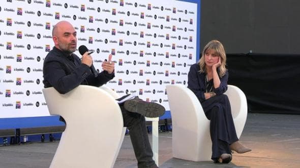 Roberto Saviano: "Vicende come Garlasco fanno comodo ai governi. Quelle come Cutro no"