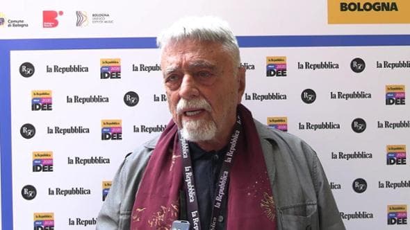 Occhetto contro le primarie: "Disastro per la sinistra, dividono prima di cominciare" | Il video integrale