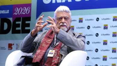 Occhetto: “La mia giacca marrone in tv contro Berlusconi? Lì è iniziato il populismo”