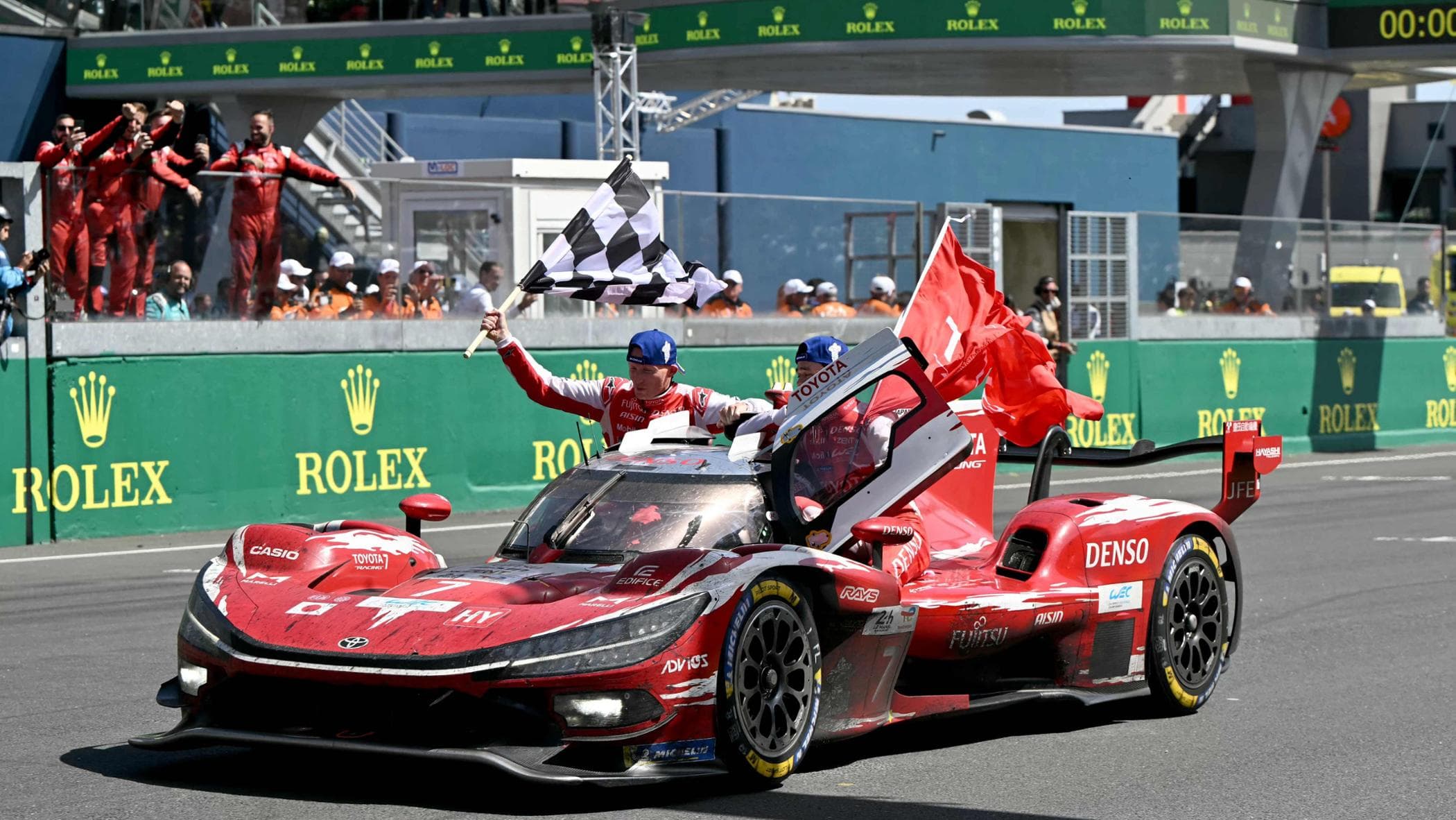 Le Mans, delusione Ferrari: la Toyota torna a vincere dopo 4 anni