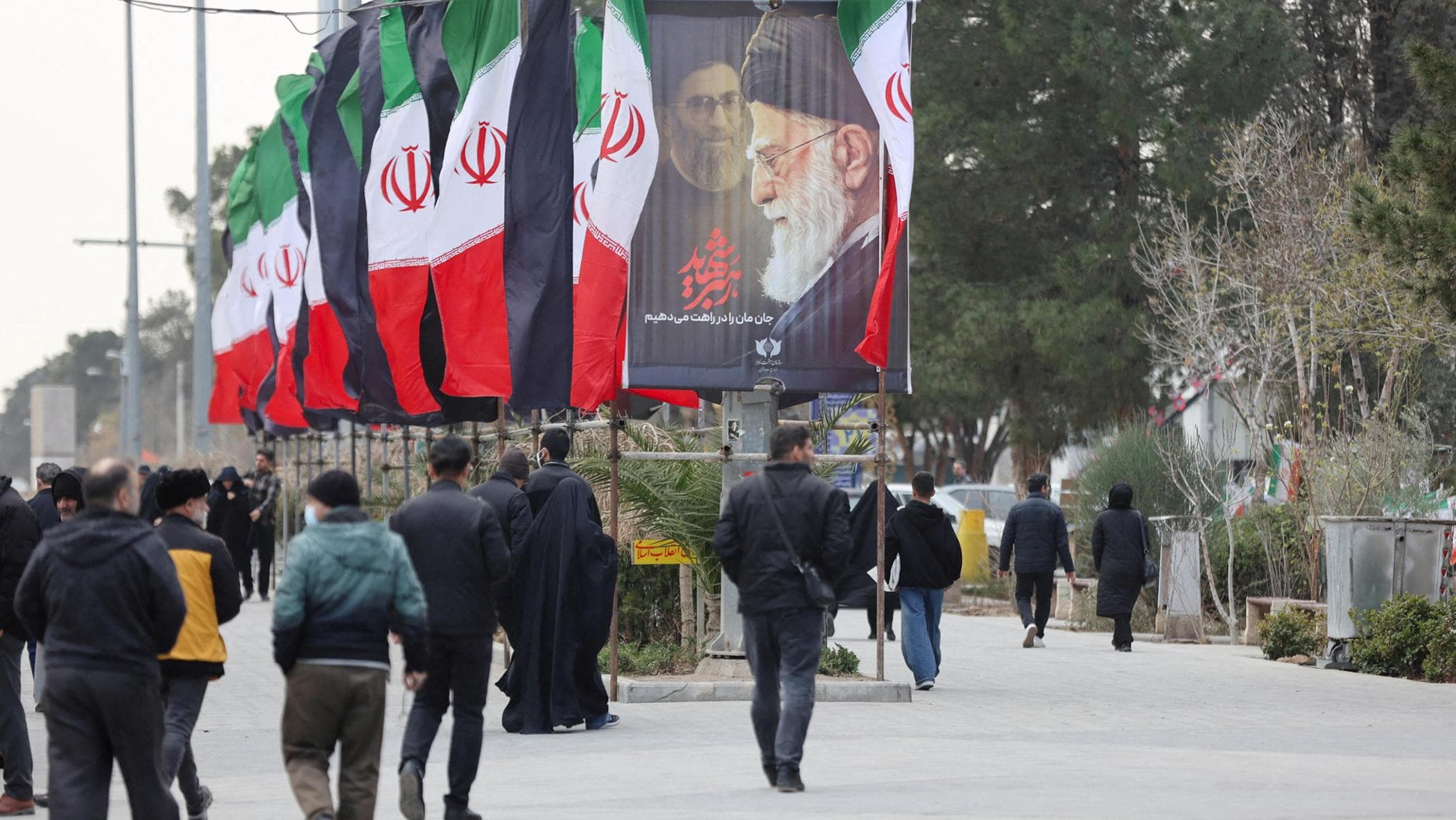 In Iran l’ora dell’orgoglio, i generali gonfiano il petto: “Abbiamo sconfitto i nemici”
