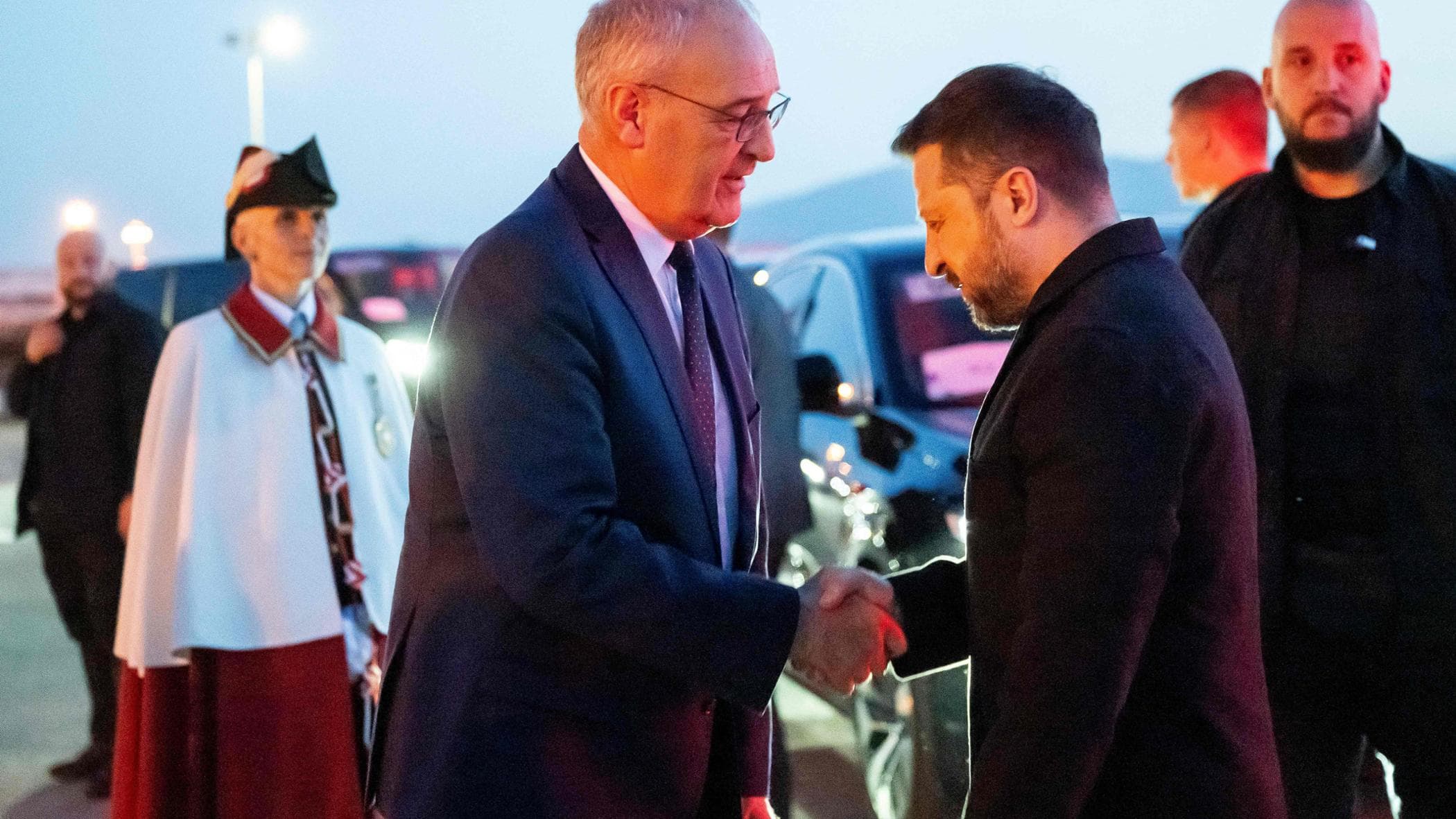g7 a evian le news di oggi zelensky arrivato a ginevra previsto bilaterale con trump da Repubblica.it g7 a evian le news di oggi zelensky arrivato a ginevra previsto bilaterale con trump