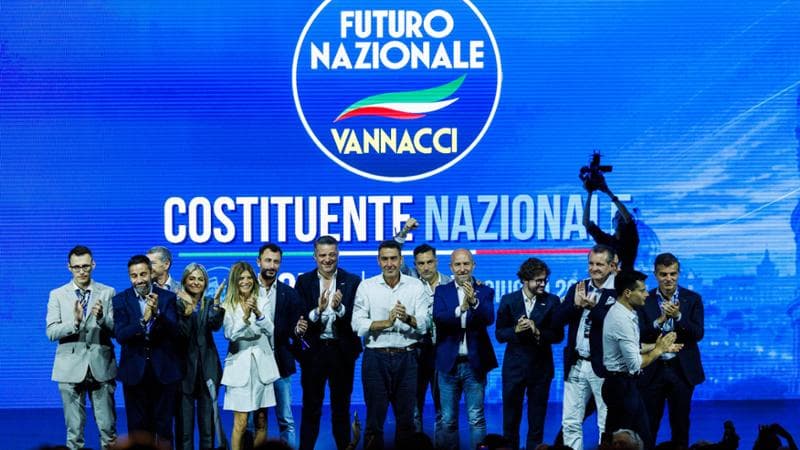 Anteprima: Vannacciani delusi per le poltrone, l’assemblea di Fn finisce in rissa: “Tra camerati fun…