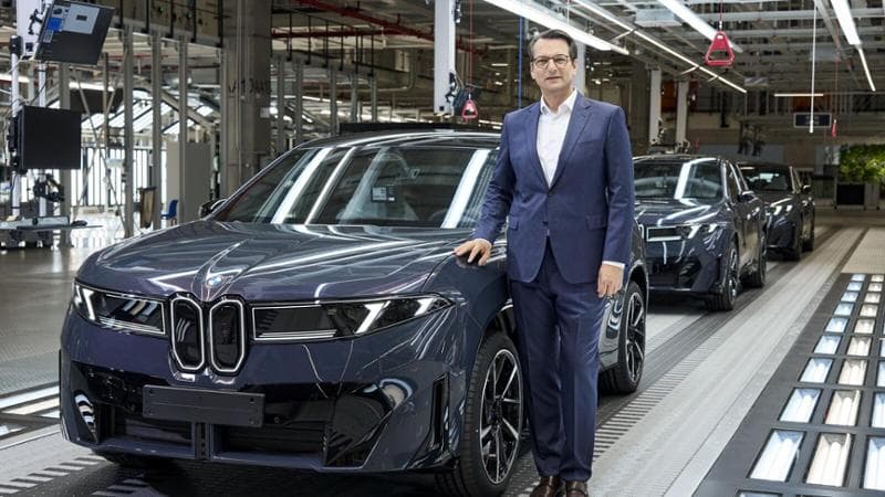 Bmw taglia le stime per il 2026: pesano calo Cina, Medio Oriente e nuovi costi di ristrutturazione