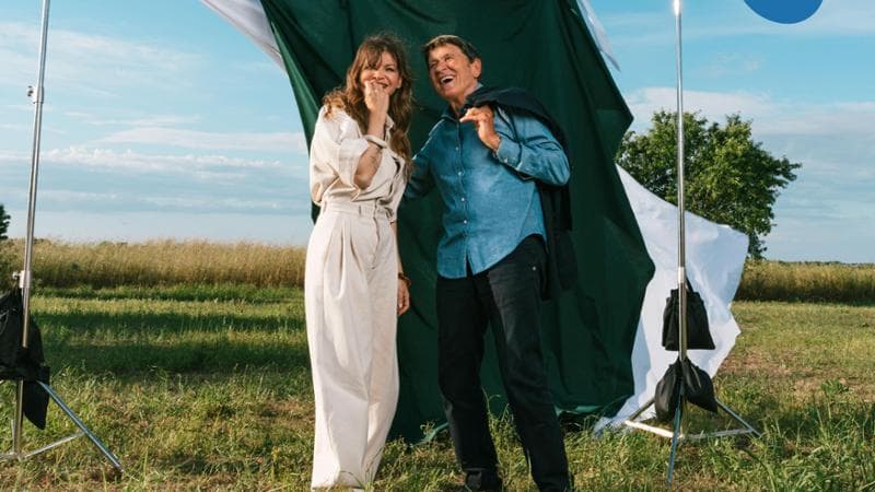Amoroso e Morandi sulla copertina di "Hit parade"