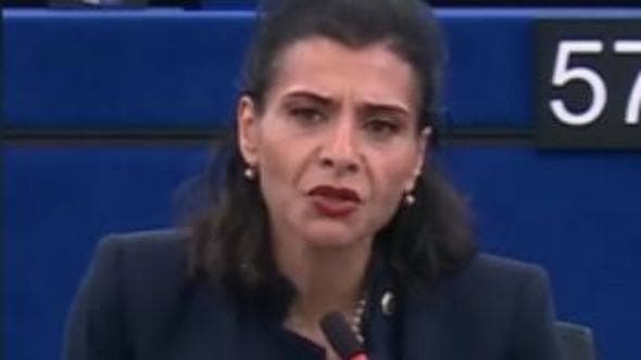 Abir al-Sahlani e il voto sui rimpatri: "Non mi sono mai sentita così insicura nel Parlamento"
