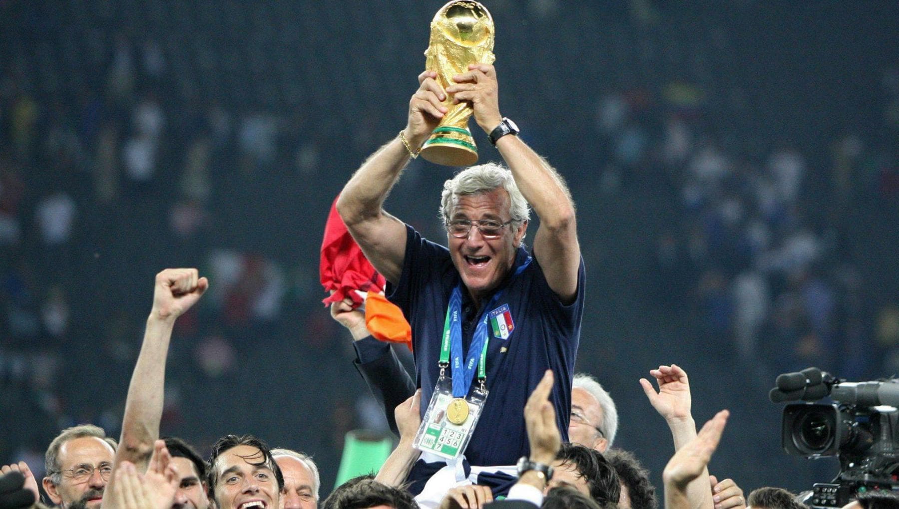 Lippi: “A Berlino ho festeggiato da solo fumando il sigaro”