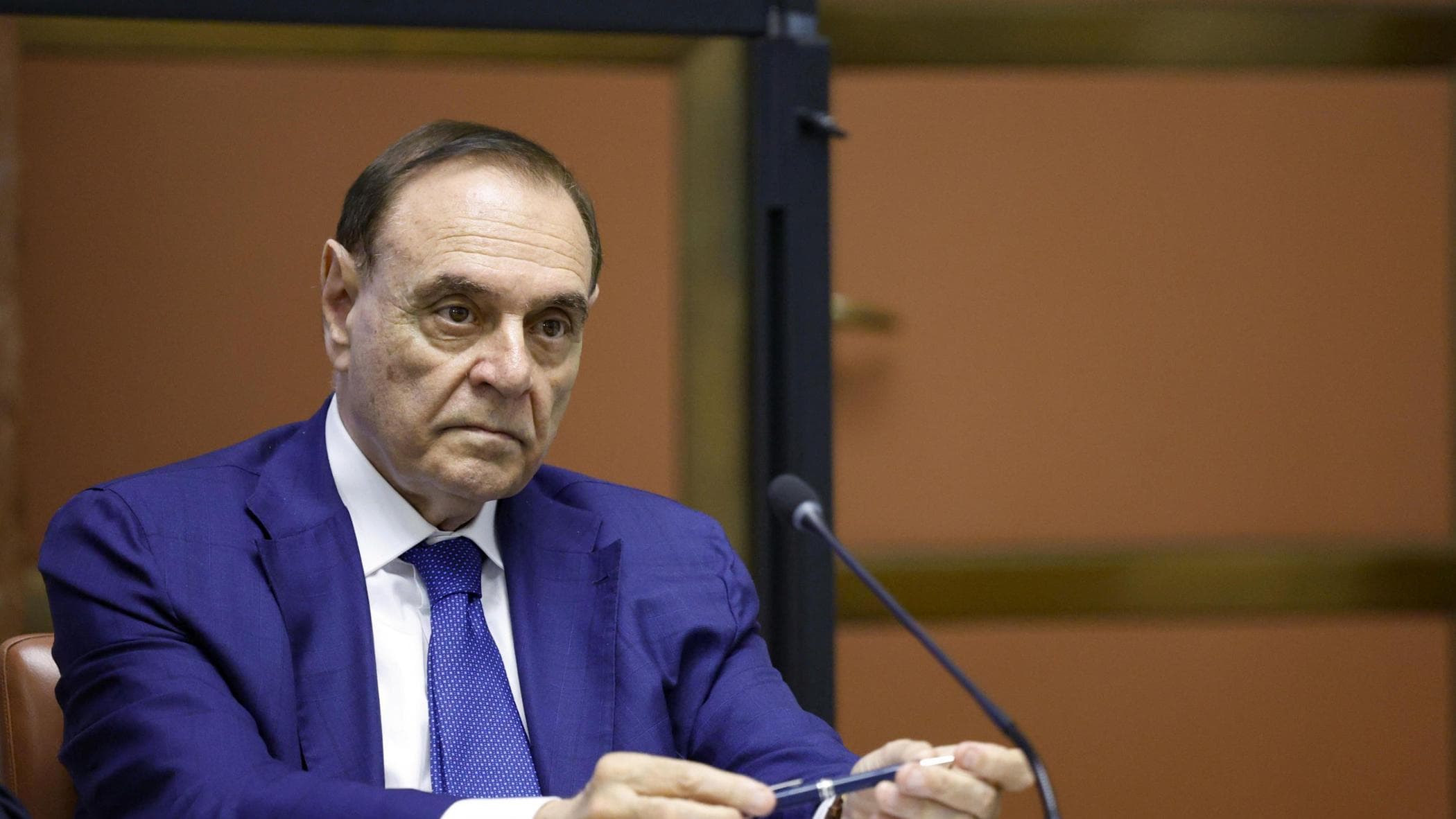 Mastella, nozze d’oro con la politica: “I torroncini a Grillo. Prodi non mi ha mai perdonato”