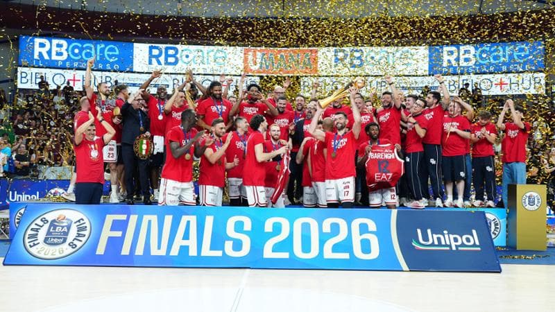 Milano festeggia la vittoria dello scudetto