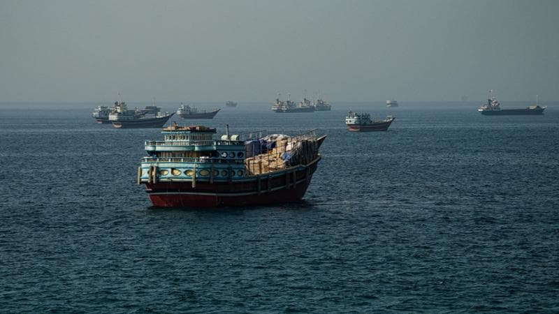 Borse oggi, 19 giugno. Hormuz riapre, trattative ferme: petrolio sotto 80 dollari. Milano da record