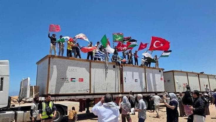 La flotilla nera bloccata a Bengasi
