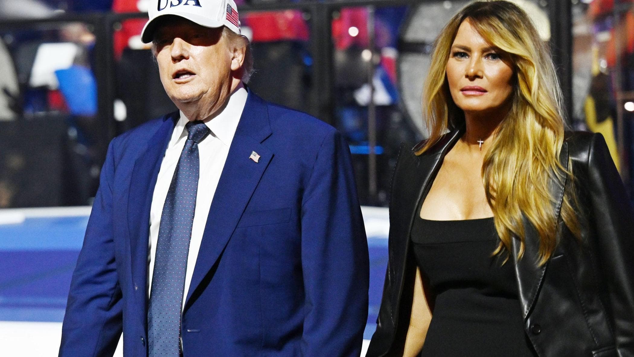 donald trump e melania dietro le quinte camere separate e guerra dei mobili alla casa bianca da Repubblica.it donald trump e melania dietro le quinte camere separate e guerra dei mobili alla casa bianca