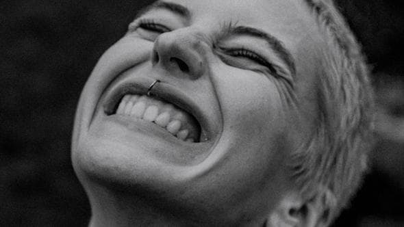 Anna: “Non ero malata, né stressata. Si chiama stanchezza emotiva e io ne sono uscita così”