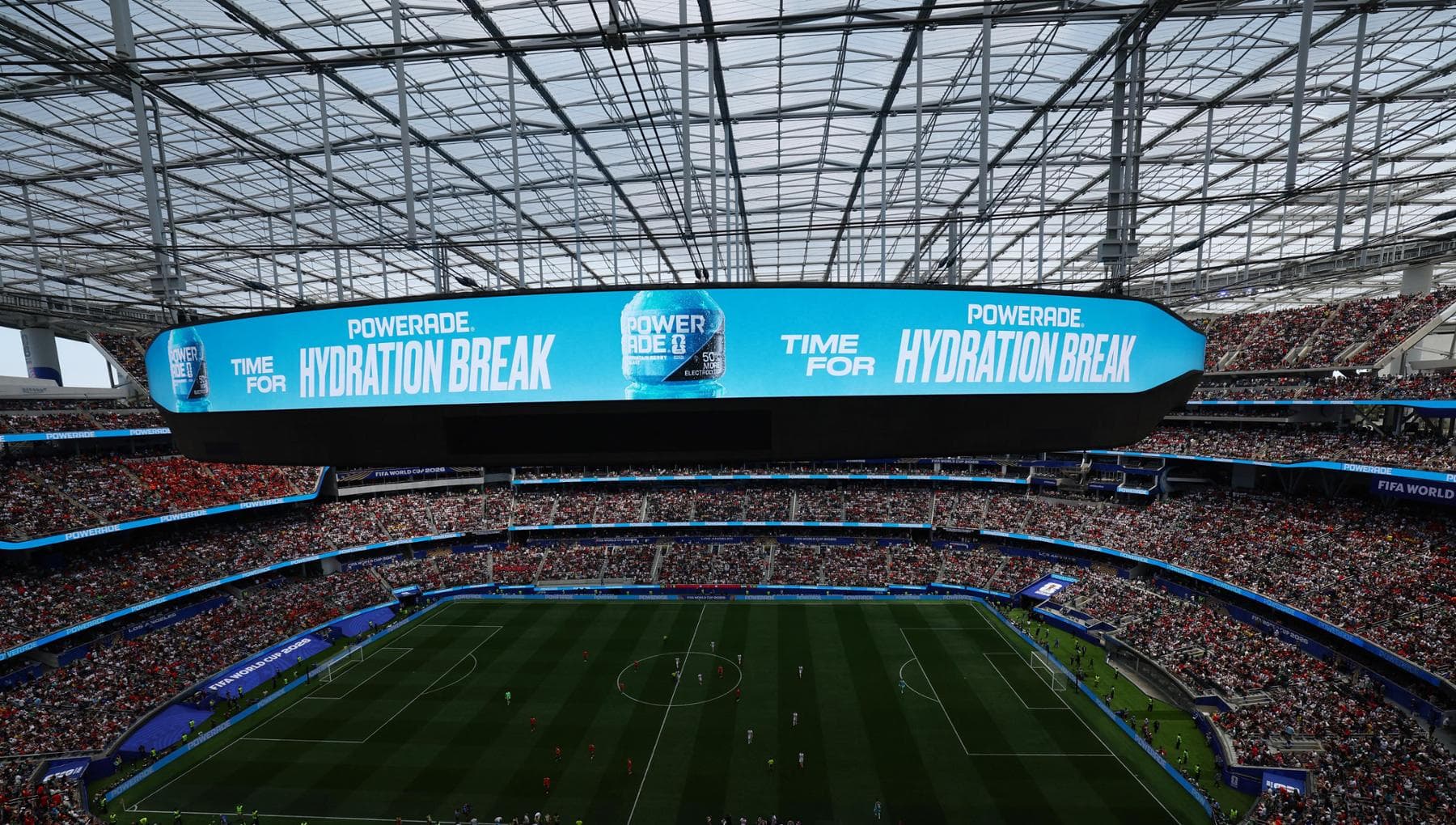 Mondiali, l’effetto degli hydration break sulle partite: ecco come cambiano