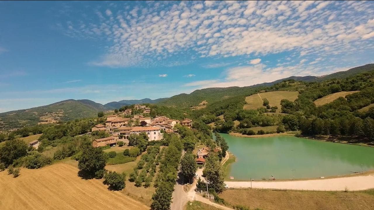 Cospaia, il microstato tra Umbria e Toscana nato per sbaglio: visse senza capi né dazi fino al 1826