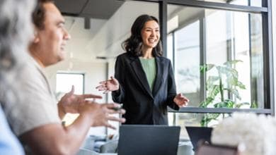 L’IA non ruba il lavoro: ecco le competenze che valgono oro nel nuovo mercato