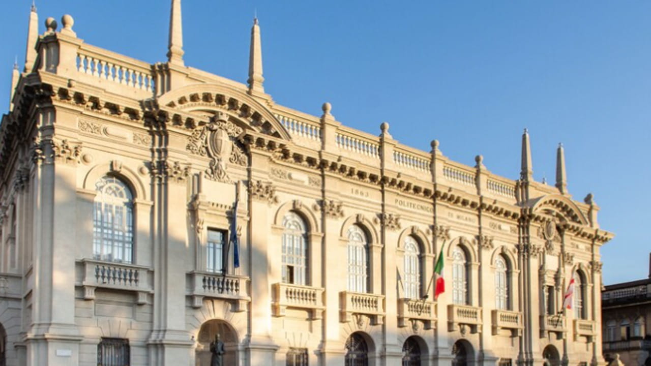 IA, sostenibilità, salute digitale, cybersicurezza e transizione energetica: le università italiane si presentano alle nuove matricole