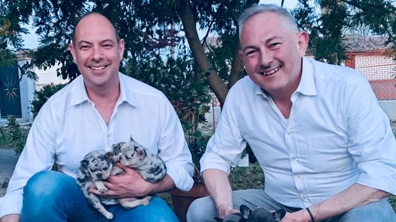 “Noi, sindaci gay di FdI e Lega, sposi sulle note di Vanoni. A festeggiarci 548 invitati”