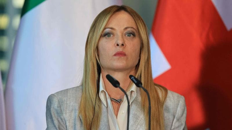 Berlino, 24 giugno: la presidente del Consiglio Giorgia Meloni al vertice E5