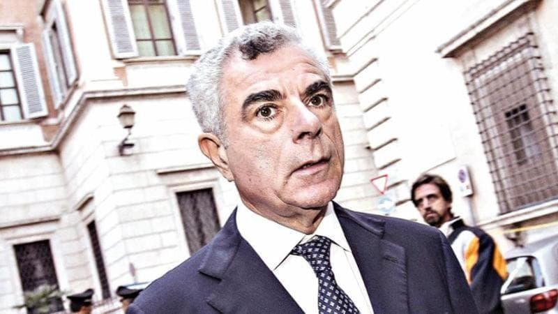 Strage di Viareggio, Moretti si costituisce in carcere