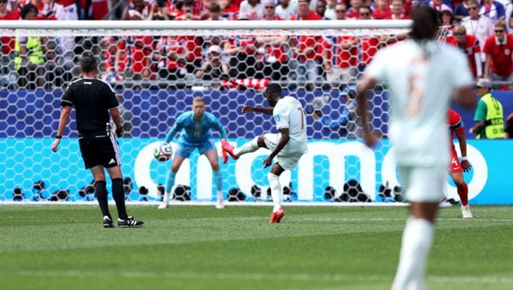 Il secondo gol di Dembelé