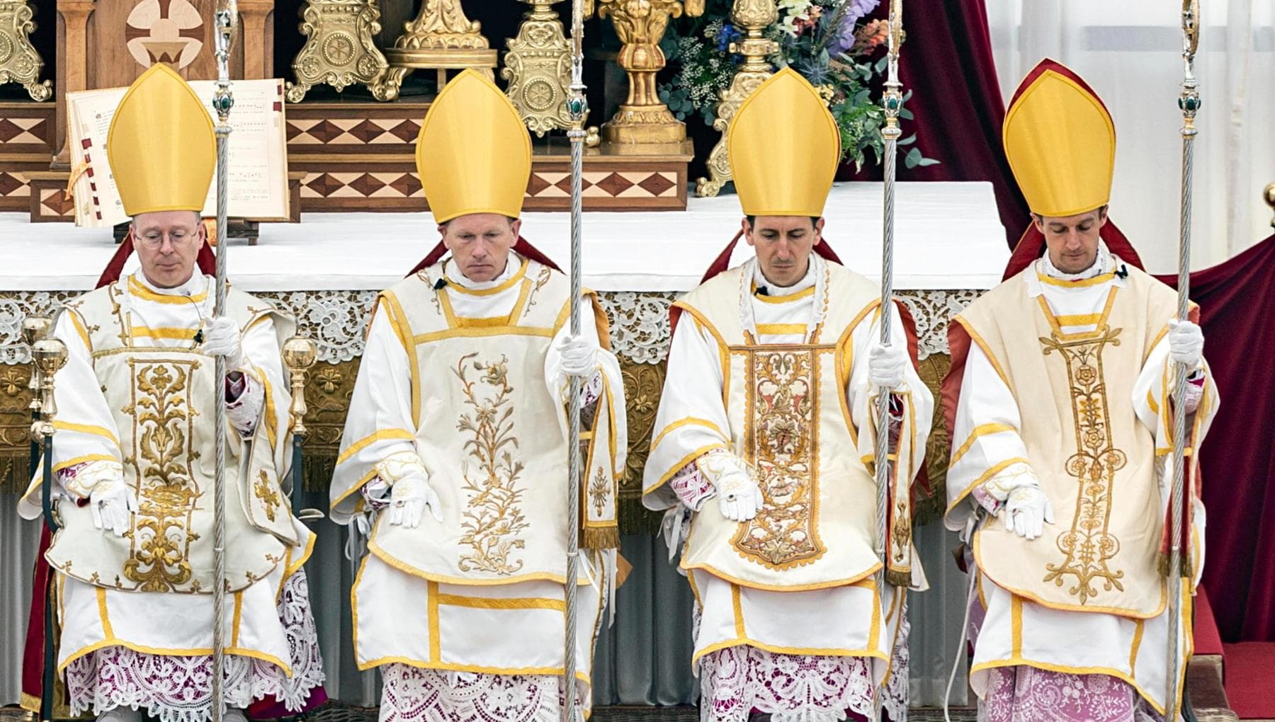 lefebvre la scomunica vale anche per i laici sacramenti non validi da Repubblica.it lefebvre la scomunica vale anche per i laici sacramenti non validi