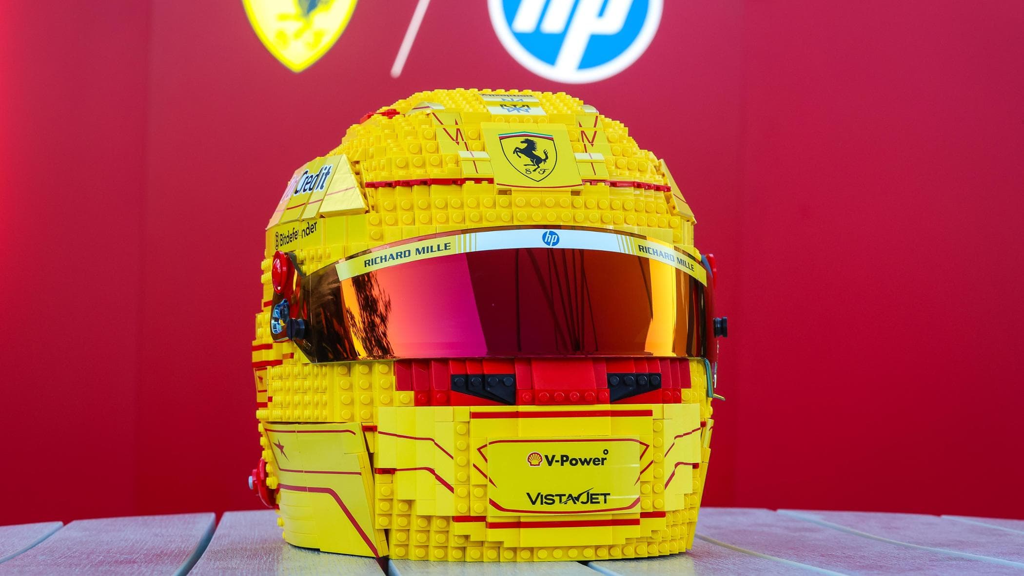 F1, Lego arabalarla yarışmak sürücüler tarafından pek sevilmiyor. Verstappen: “Bir saçmalık”