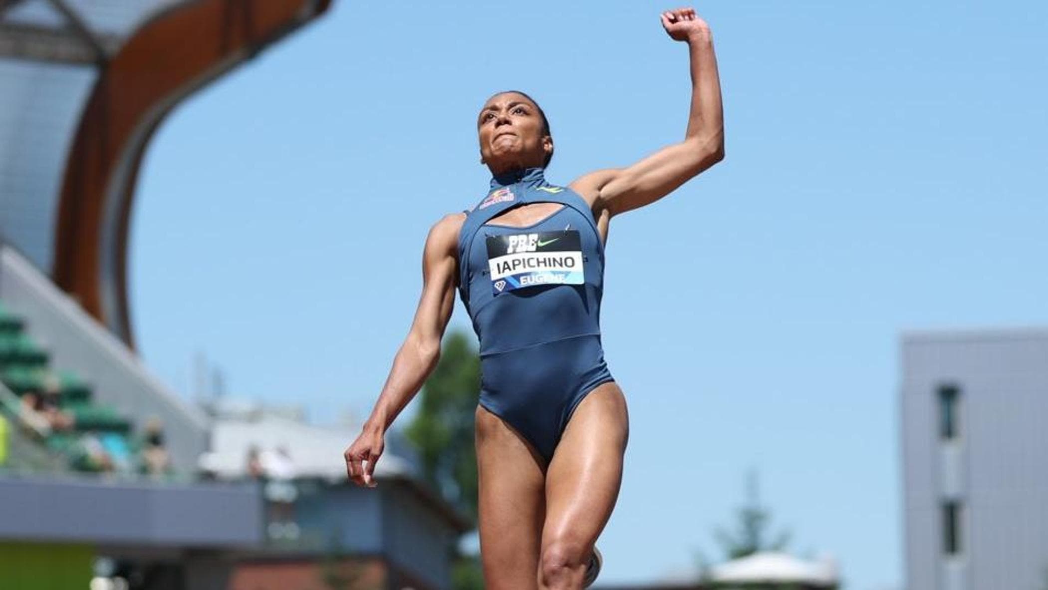 larissa iapichino toglie il record italiano a mamma fiona may 712 nel salto in lungo da Repubblica.it larissa iapichino toglie il record italiano a mamma fiona may 712 nel salto in lungo