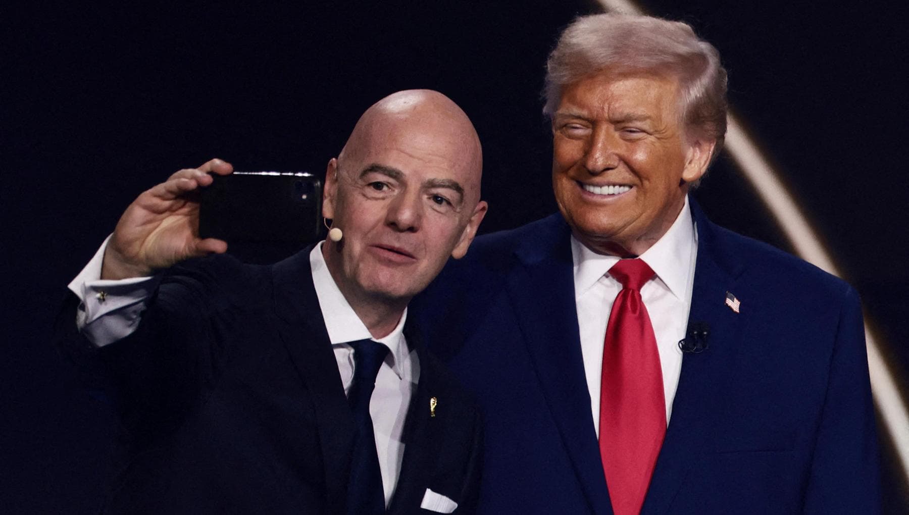 infantino l8217amico dei potenti dal premio ricevuto da putin al rapporto con trump e bin salman da Repubblica.it infantino l8217amico dei potenti dal premio ricevuto da putin al rapporto con trump e bin salman