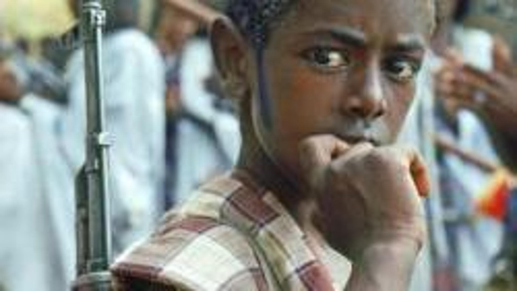 Etiyopya ve Tigray yetkilileri sivilleri zorla silah altına alıyor. 15 yaşındakiler bile