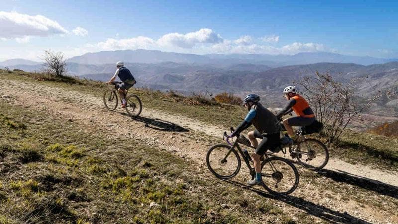 Musica, teatro e storie per bambini. Pedalando lungo le strade della transumanza