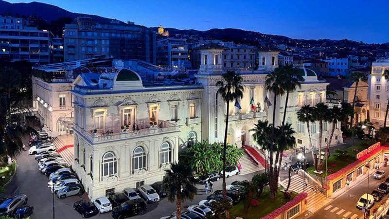 Il casinò sera visto dall'alto, foto di Isa Grassano