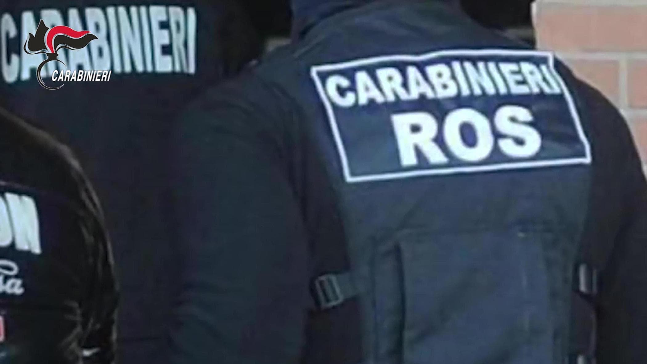 cedevano informazioni sensibili alla russia arrestati due ex 007 ora al ministero della difesa da Repubblica.it cedevano informazioni sensibili alla russia arrestati due ex 007 ora al ministero della difesa