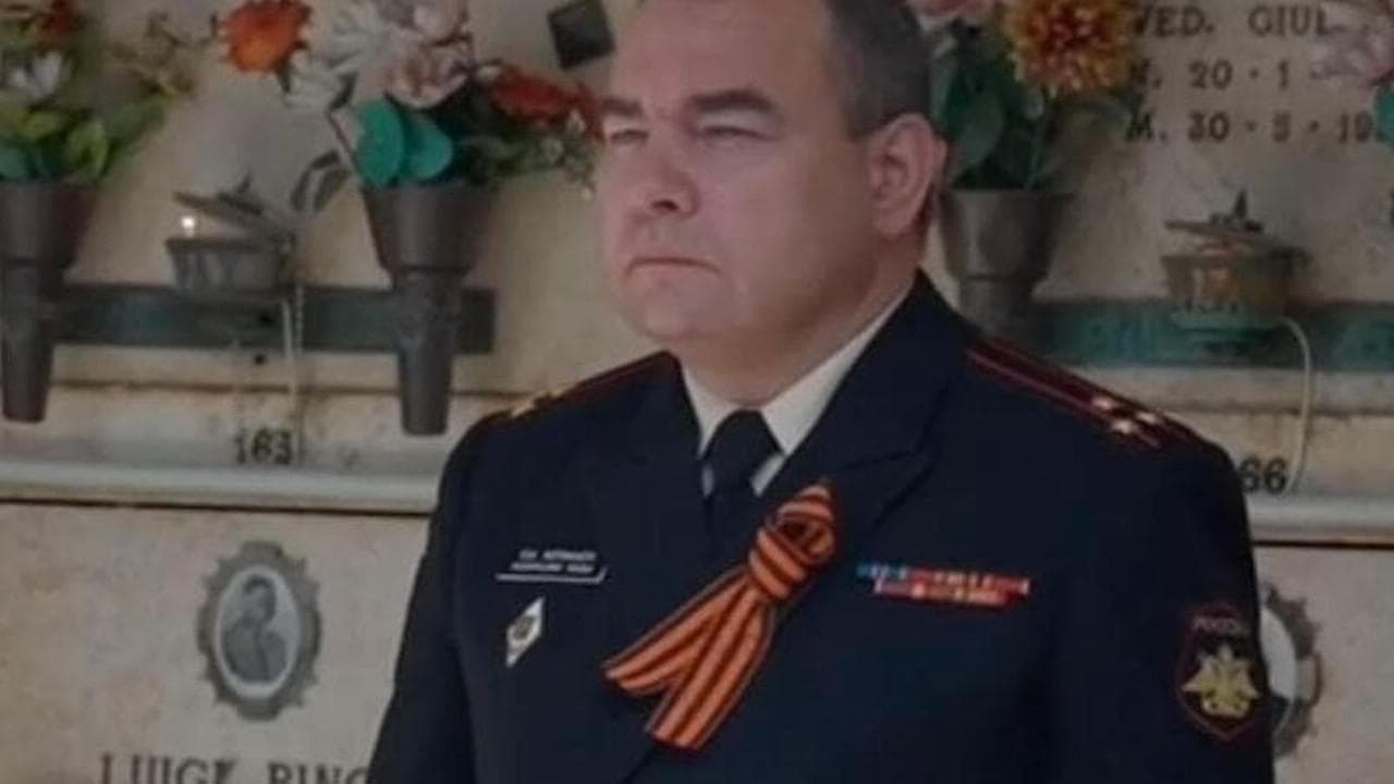 espulsi due militari dell ambasciata russa per spionaggio mosca risponderemo da Repubblica.it espulsi due militari dell ambasciata russa per spionaggio mosca risponderemo
