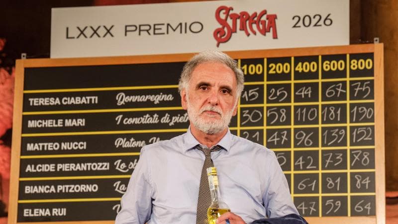 Lo scrittore Michele Mari&nbsp;vincitore della 80^ edizione del Premio Strega
