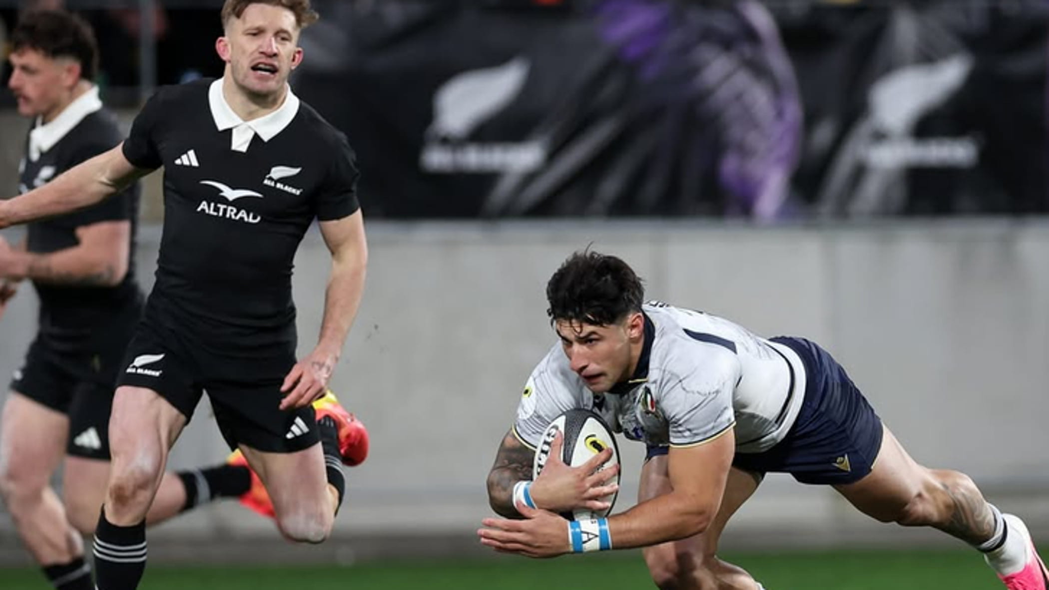 L’Italia sogna un tempo a Wellington: poi arrivano gli All Blacks, finisce 47-17