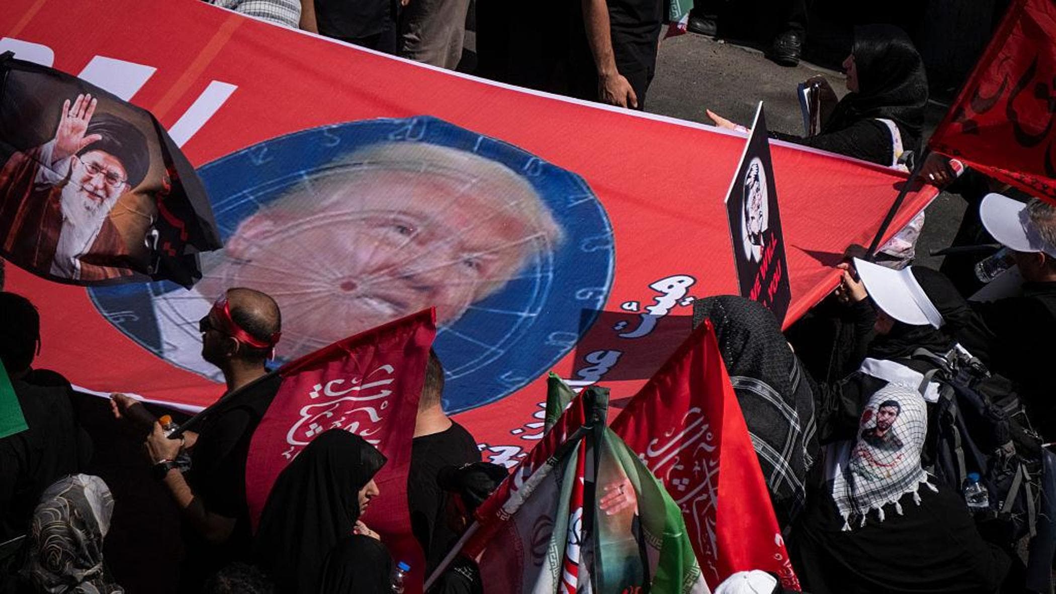 Guerra in Iran, le news. Nuovo round di negoziati Usa-Iran in Oman: attesi Vance, Rubio, Witkoff e Kushner