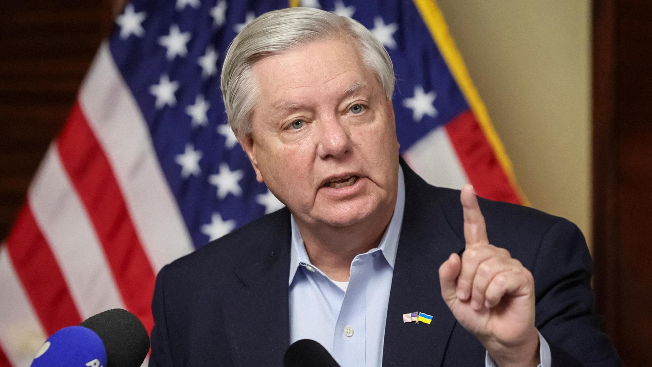 lindsey graham 232 morto il senatore usa repubblicano aveva 71 anni da Repubblica.it lindsey graham 232 morto il senatore usa repubblicano aveva 71 anni