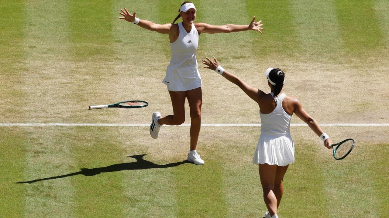 Hanyu Guo e Kristina Mladenovic