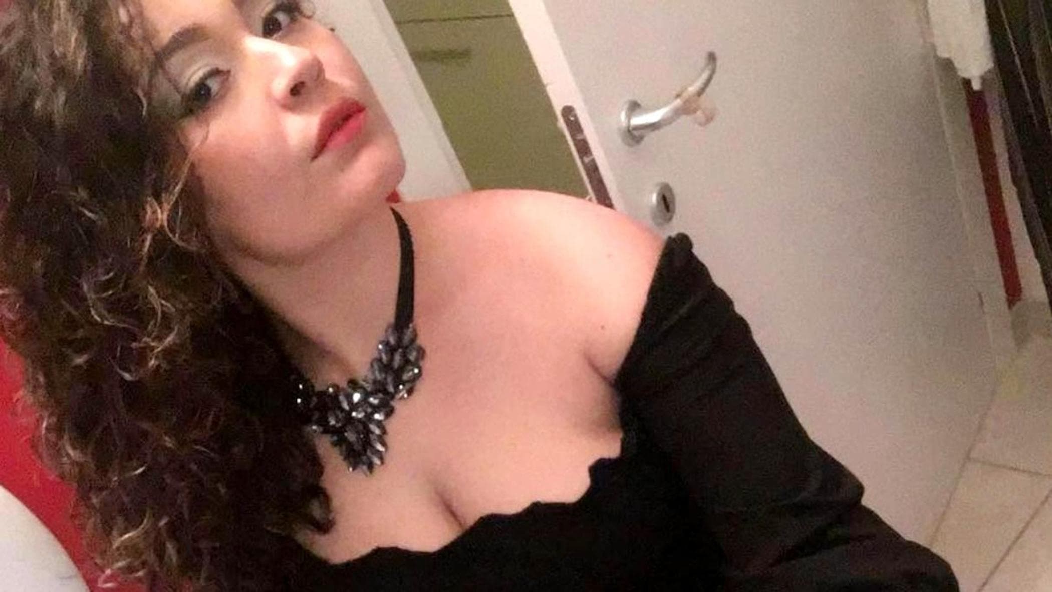Uccide la moglie a Loreto, confermato il carcere. Ma anche per il gip non è femminicidio