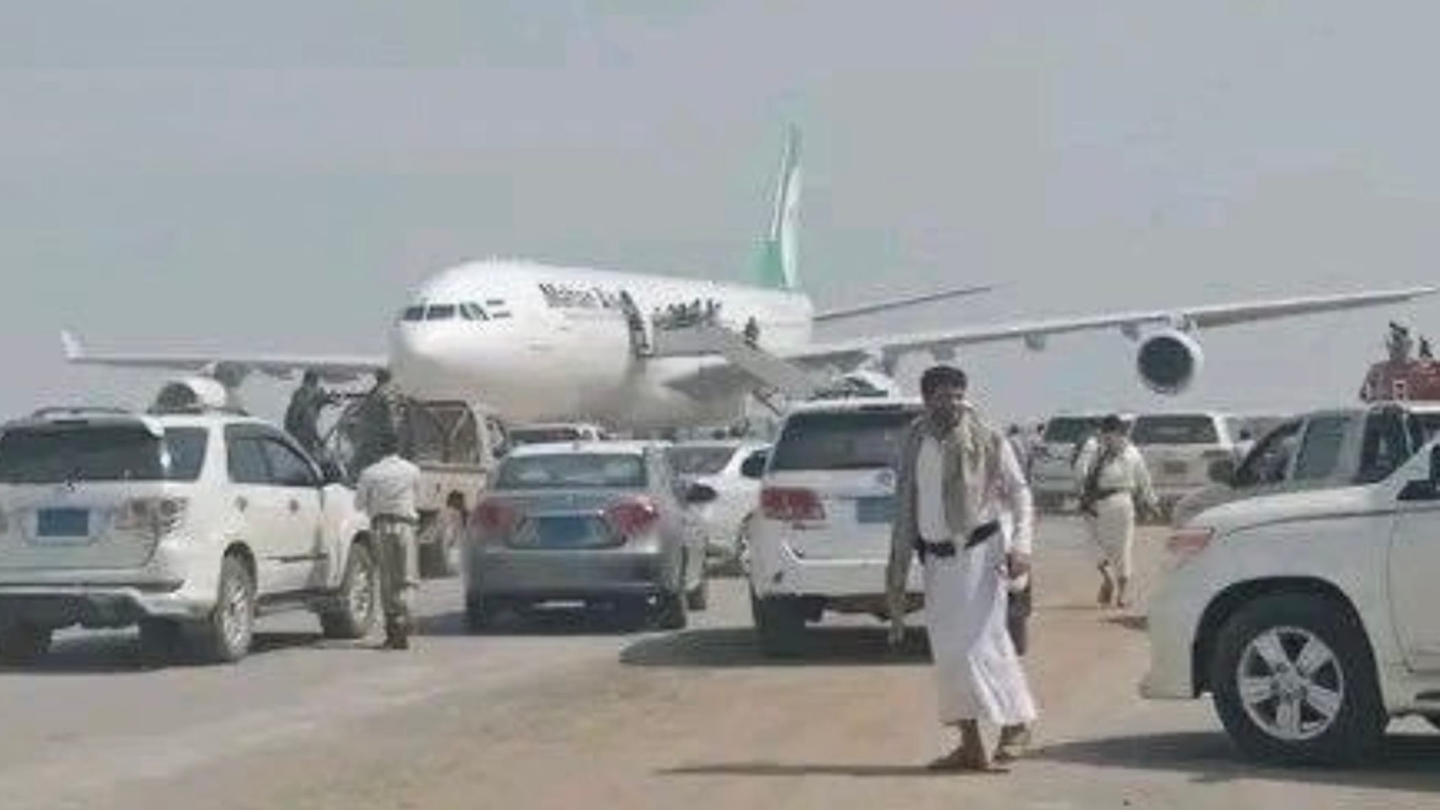 yemen scontro tra iran e sauditi houthi sequestrano volo della croce rossa piloti in ostaggio da Repubblica.it yemen scontro tra iran e sauditi houthi sequestrano volo della croce rossa piloti in ostaggio