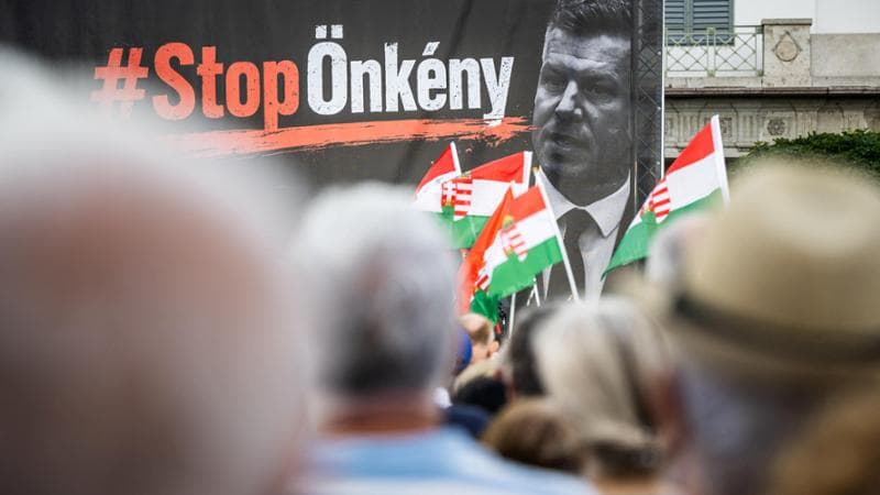 Macaristan ve Parlamento devlet başkanının görevden alınmasını onayladı: Orbán sistemine bir darbe daha