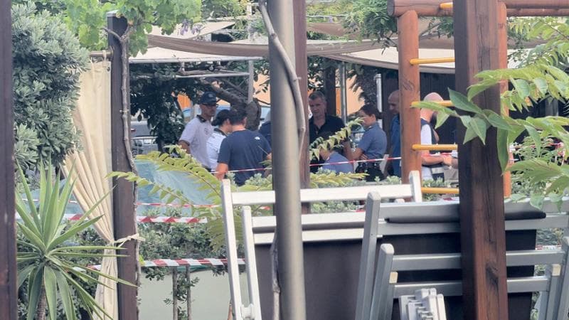 Anteprima: Risucchiata nella piscina con i capelli nel bocchettone: grave bambina di 11 an…