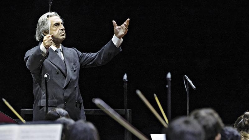 Riccardo Muti: “Porto la classica a moltitudini di persone. I giovani sono le nostre navi”