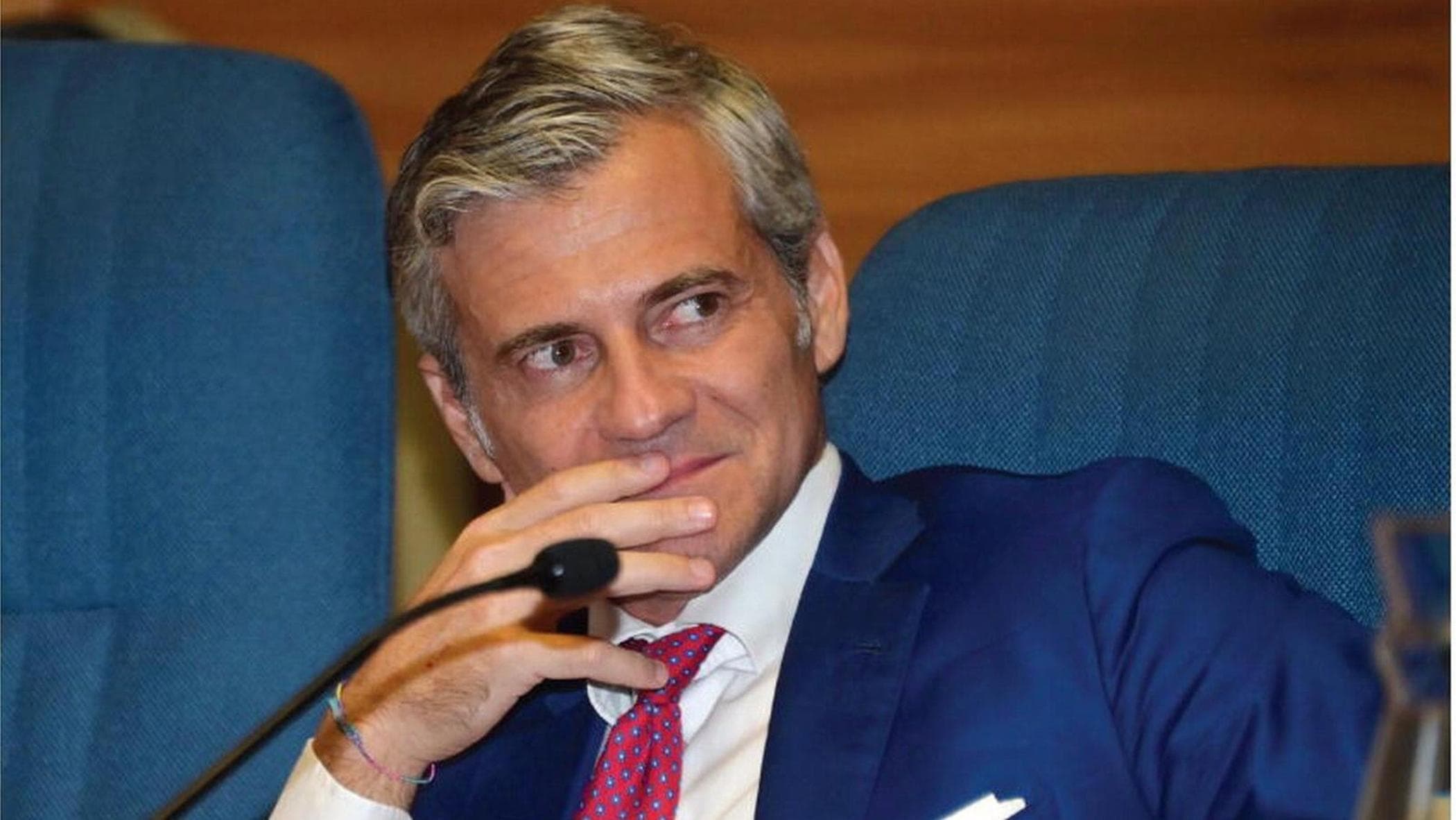 caso roggero manes se spari a chi fugge non 232 mai legittima difesa perch233 manca l8217aggressione da Repubblica.it caso roggero manes se spari a chi fugge non 232 mai legittima difesa perch233 manca l8217aggressione