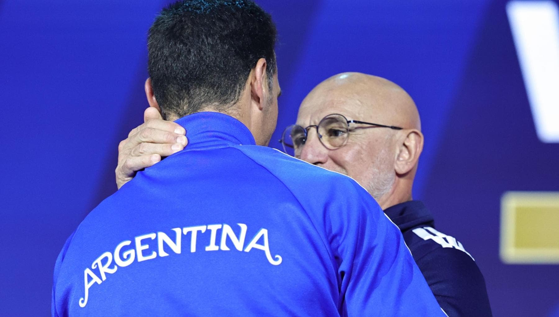 de la fuente yamal sta bene e giocher224 scaloni maradona ci manca ma adesso godiamoci messi da Repubblica.it de la fuente yamal sta bene e giocher224 scaloni maradona ci manca ma adesso godiamoci messi