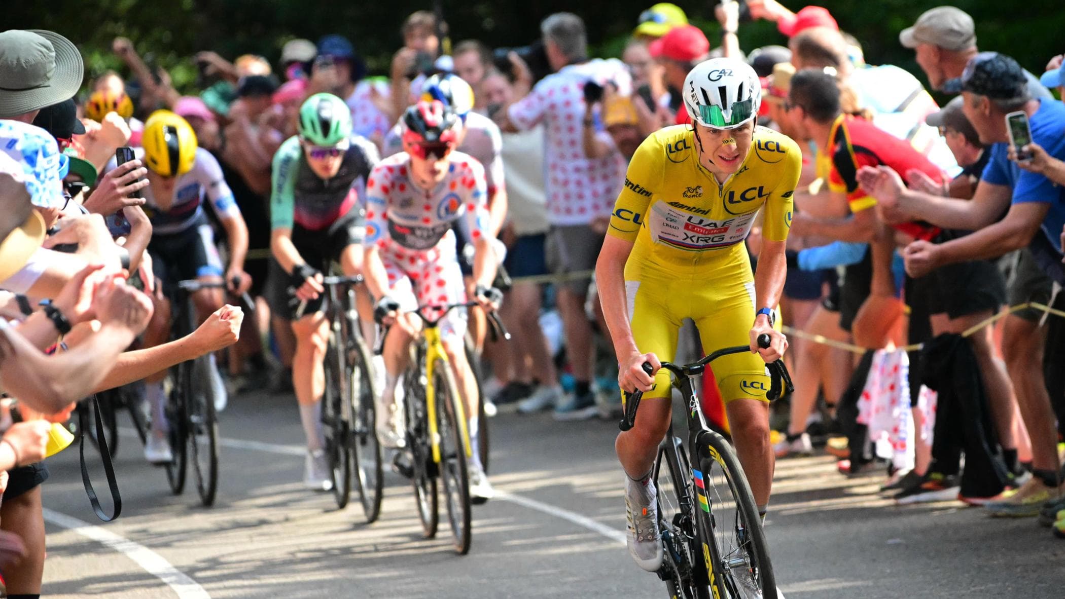 controlli antidoping in piena notte per pogacar e vingegaard scoppia il caso al tour da Repubblica.it controlli antidoping in piena notte per pogacar e vingegaard scoppia il caso al tour